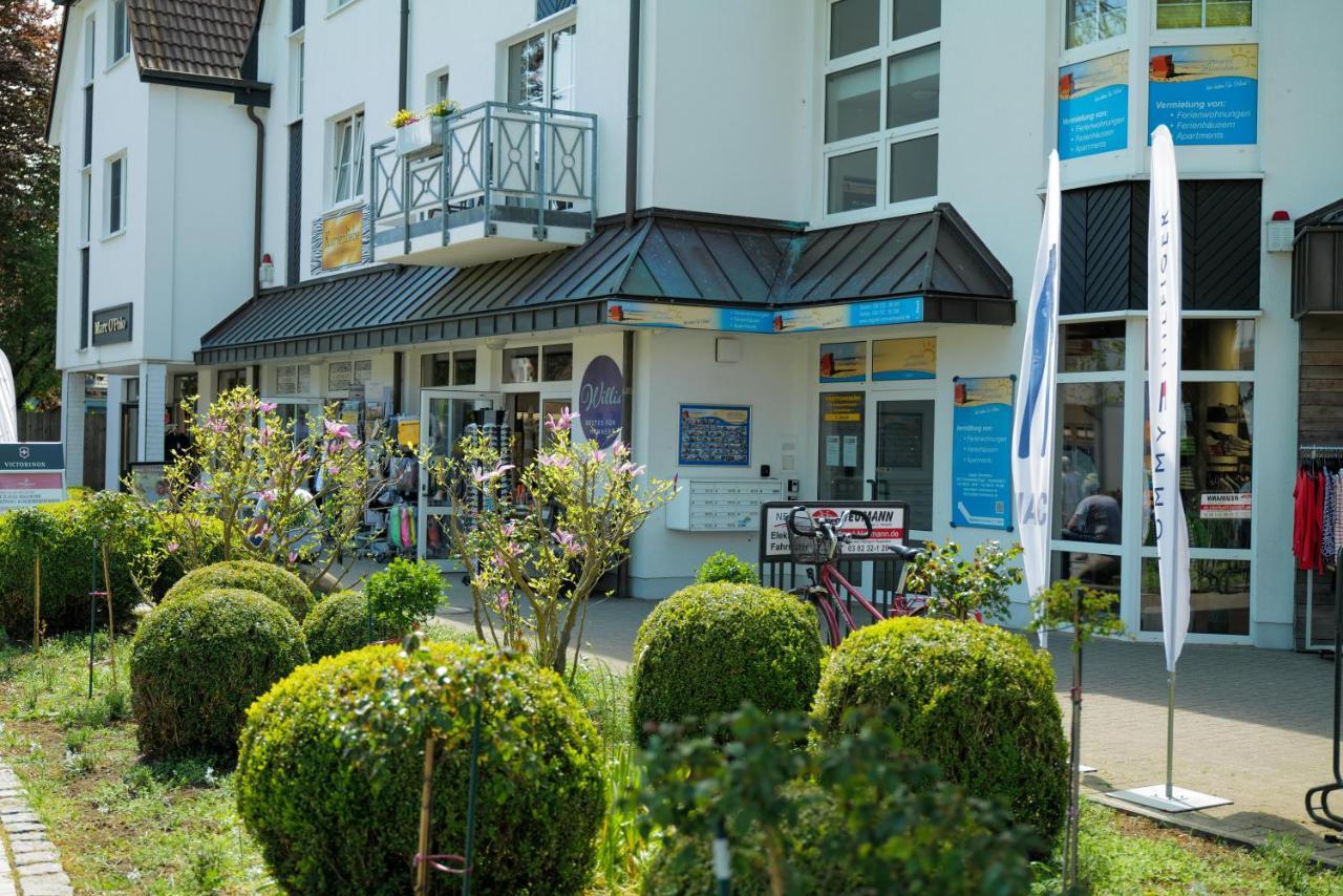 Ferienwohnungen Meerfarbig Zingst - Haustierfrei -Terrasse Mit Strandkorb Oder Balkon - E-Ladesaeule - Parkplatz - Wlan - Fahrradschuppen - Waschtrockner - Ruhig Und Zentral - Nichtraucher Exterior foto